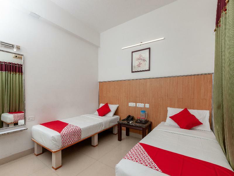 Lotels Hotel Chennai Bagian luar foto