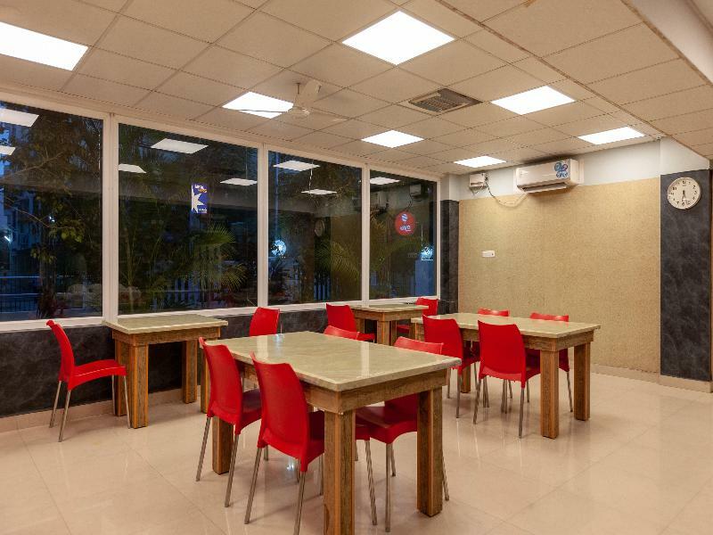 Lotels Hotel Chennai Bagian luar foto